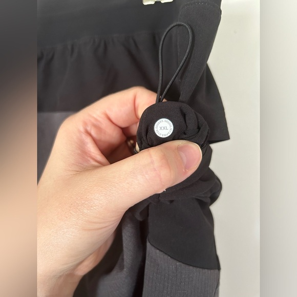 LULULEMON TRAIN TO BEACH SHORT 8" - Picture 9 of 9